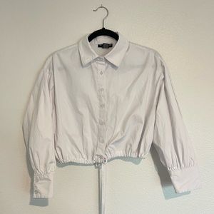 white cropped collared top